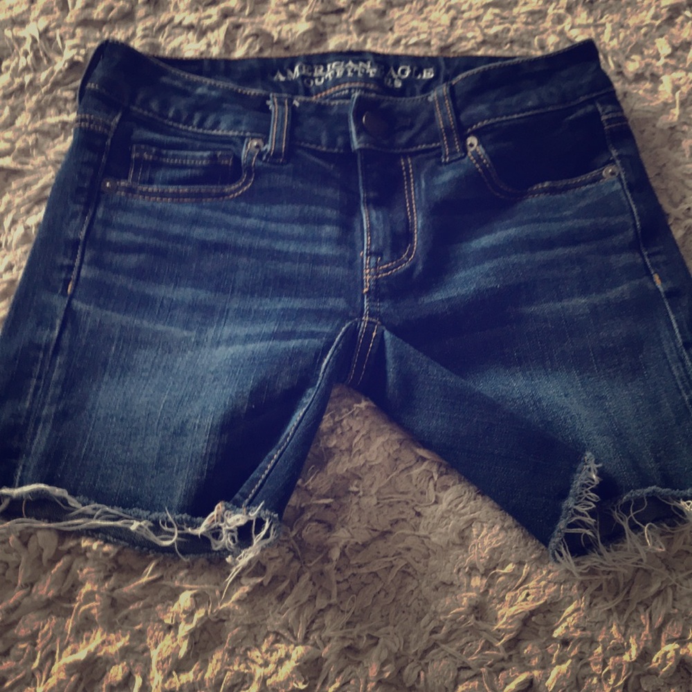 American eagle 🦅 midi jean shorts
